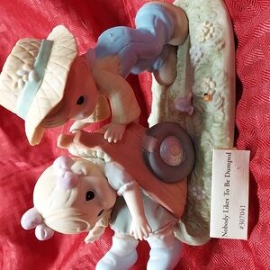 PRECIOUS MOMENTS - NOBODY LIKES TO BE DUMPED  - 1997 Edition